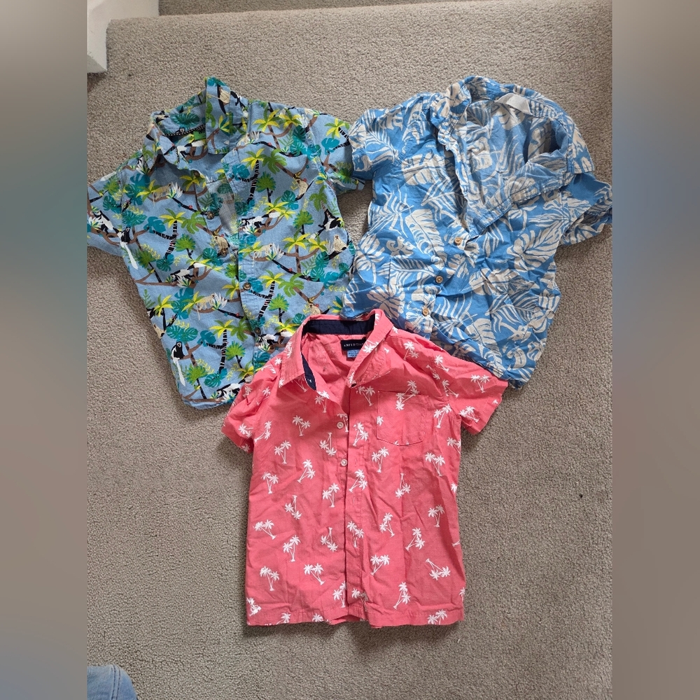 Three 5/6 Hawaiian Short Sleeve Button Down Shirts Shirts